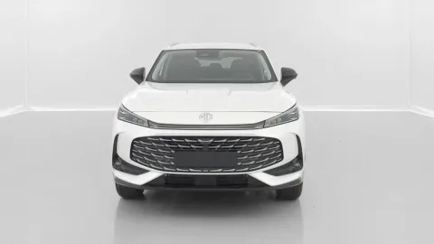 Car image 26