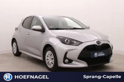 Car image 2