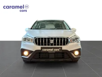 Car image 2