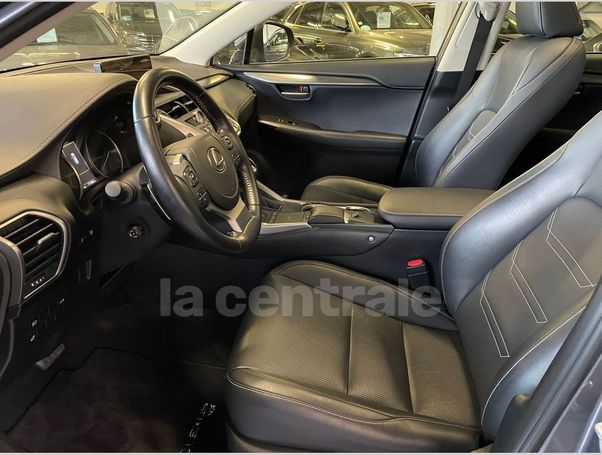 Lexus NX 300 h 145 kW image number 18