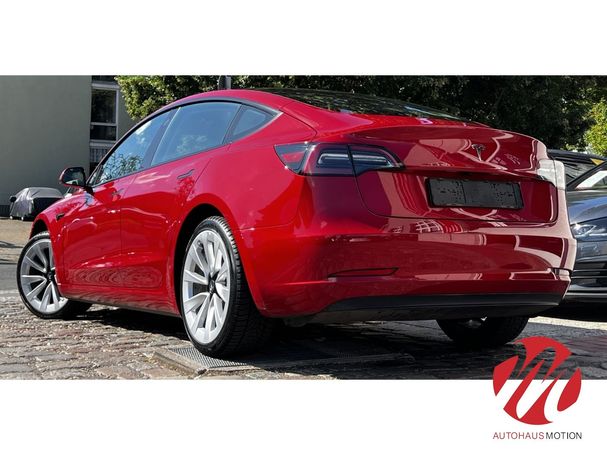 Tesla Model 3 Standard Range 208 kW image number 3