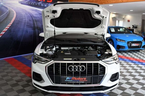 Audi Q3 35 TFSI S tronic Sport 111 kW image number 19