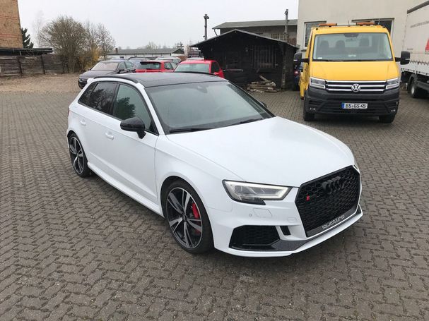 Audi RS3 2.5 TFSI quattro Sportback 294 kW image number 2