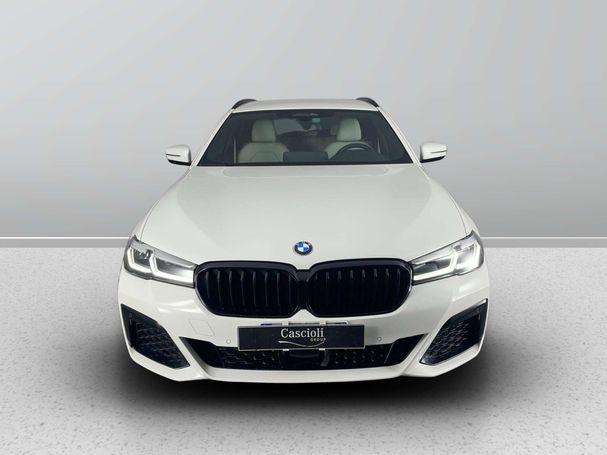 BMW 520d Touring 140 kW image number 2