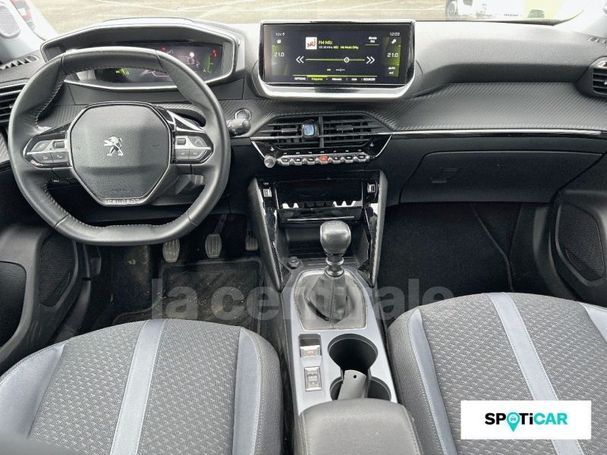 Peugeot 2008 PureTech 130 Allure 96 kW image number 8