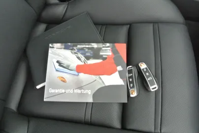 Car image 31