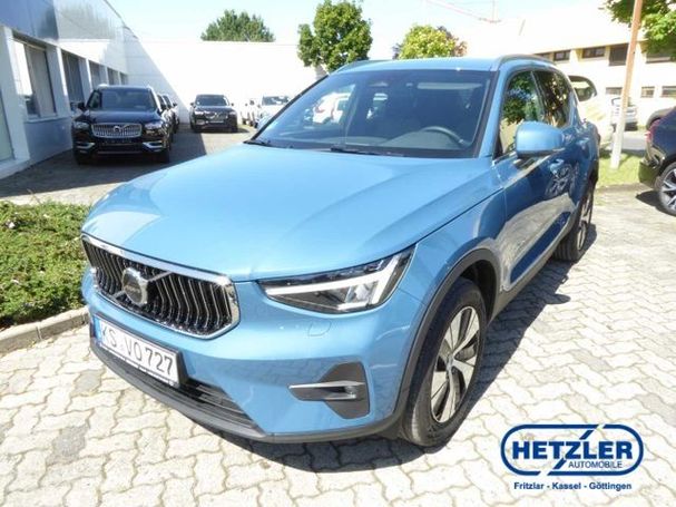 Volvo XC40 B4 Plus DKG 145 kW image number 1