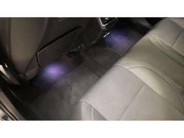 Car image 37