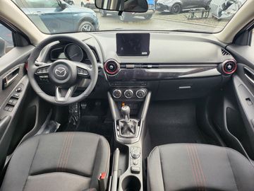 Car image 12