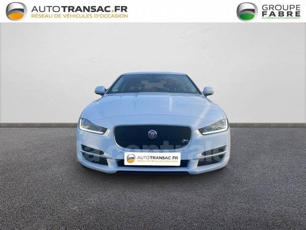 Jaguar XE AWD Prestige 132 kW image number 2