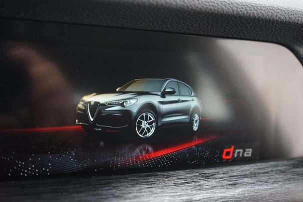 Alfa Romeo Stelvio 2.2 Diesel AT8 118 kW image number 13