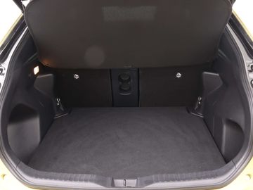 Car image 37