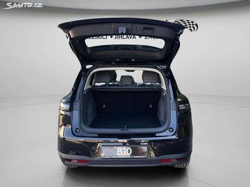Car image 33