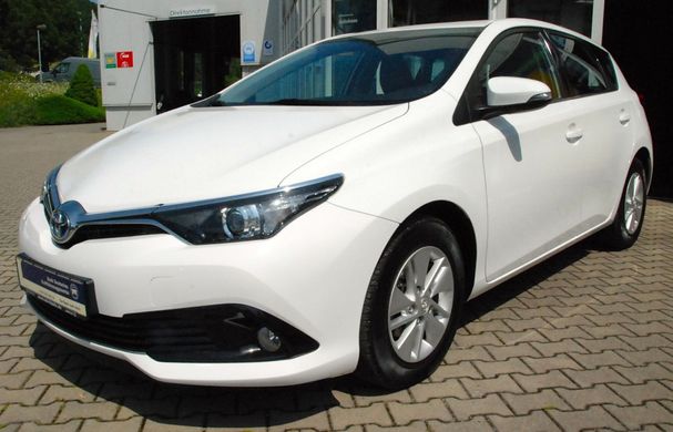 Toyota Auris S Comfort 100 kW image number 1