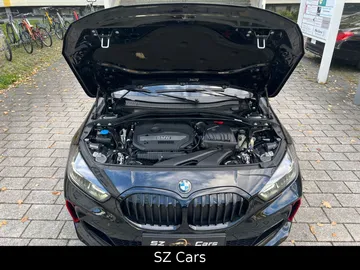 Car image 40