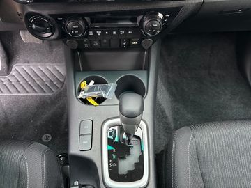 Car image 20