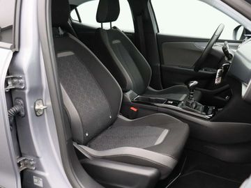 Car image 31