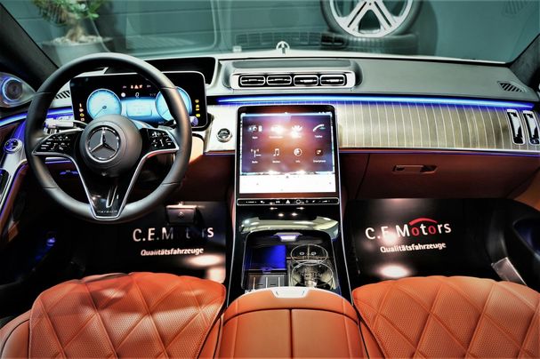 Mercedes-Benz S 680 4Matic Maybach 450 kW image number 18