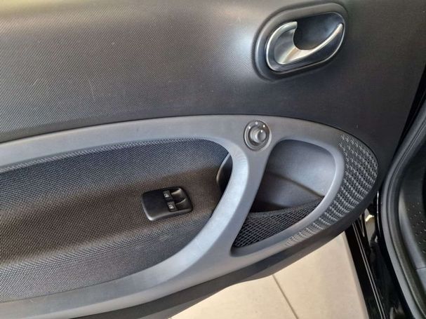 Smart ForTwo EQ 60 kW image number 6