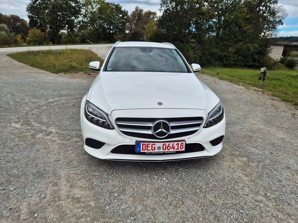 Mercedes-Benz C 300 T 190 kW image number 1