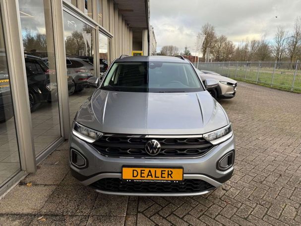 Volkswagen T-Roc 1.5 TSI DSG 110 kW image number 2