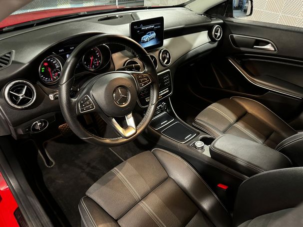 Mercedes-Benz CLA 220 Shooting Brake 4Matic 135 kW image number 25