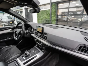 Car image 39