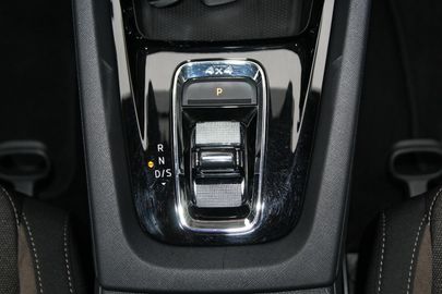 Car image 39