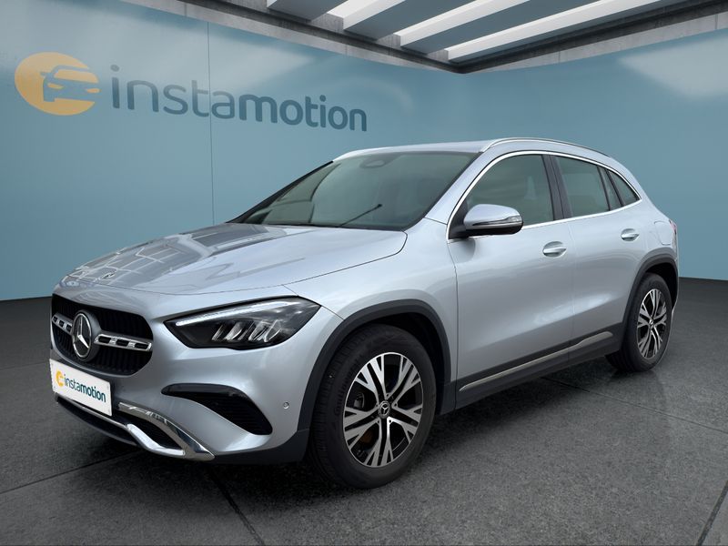 Mercedes-Benz GLA 200