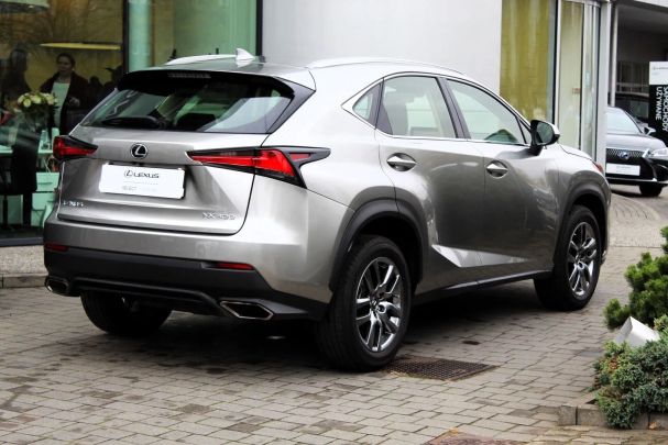 Lexus NX 300 AWD 175 kW image number 3