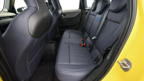 Car image 24