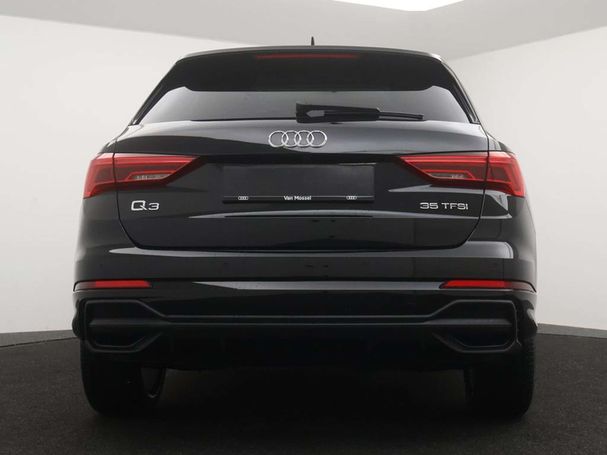 Audi Q3 35 TFSI S-line 110 kW image number 4