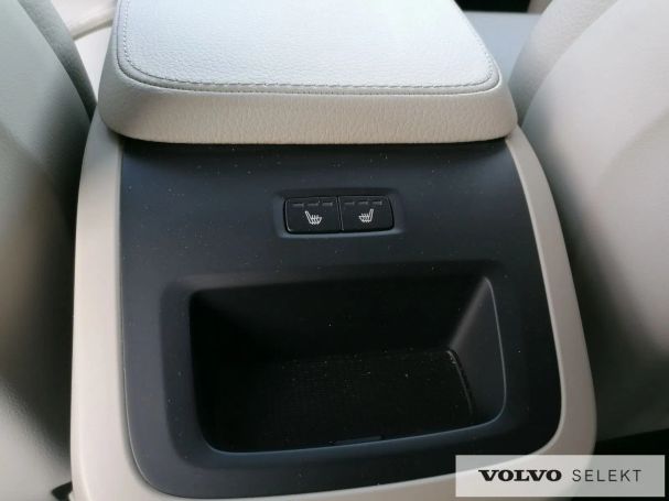 Volvo XC90 AWD 173 kW image number 28