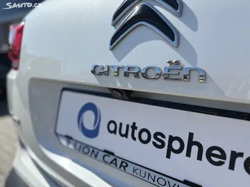 Car image 33