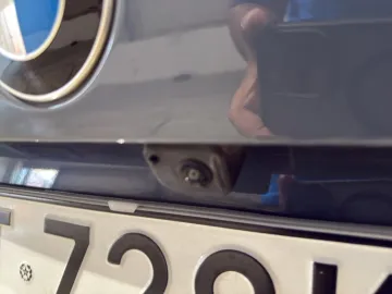 Car image 29