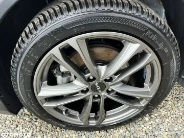 Car image 39