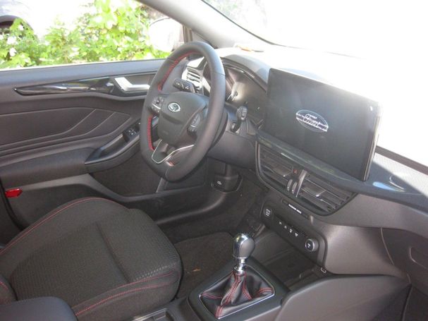 Ford Focus 1.0 EcoBoost ST-Line 92 kW image number 6