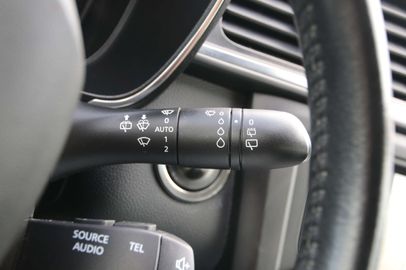 Car image 27