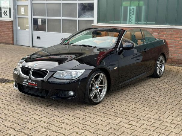 BMW 320i Cabrio 125 kW image number 1