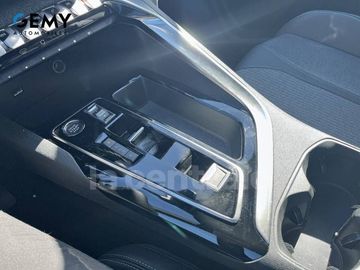 Car image 37