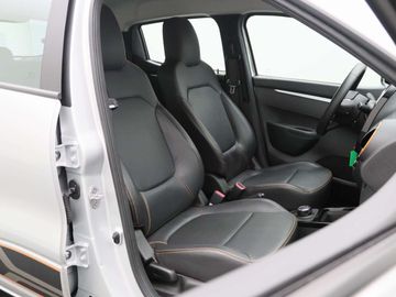 Car image 31