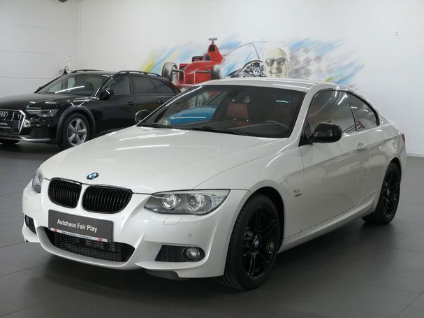 BMW 330d xDrive 180 kW image number 2