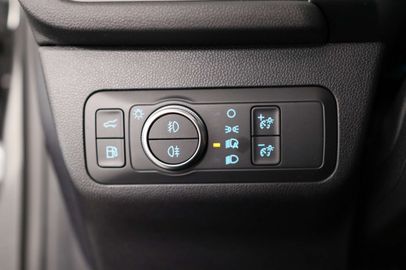 Car image 37