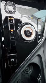 Car image 31