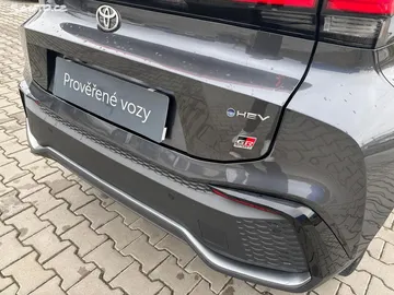 Car image 29