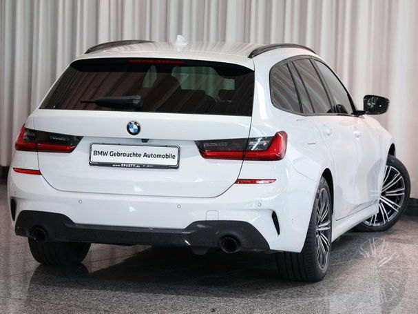 BMW 320d Touring M Sport 140 kW image number 3