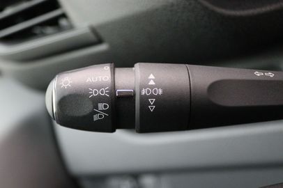 Car image 31