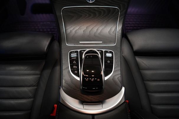 Mercedes-Benz C 300 d T 180 kW image number 22