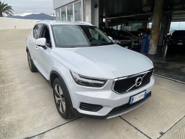 Volvo XC40 T2 Geartronic 95 kW image number 6