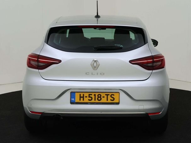 Renault Clio TCe Intens 74 kW image number 11